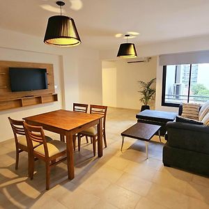 Apartamento de 2 Dormitorios